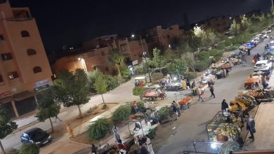 صورة ساكنة المسيرة تشتكي من تحول محيط مسجد “تحيحيت” لسوق عشوائي